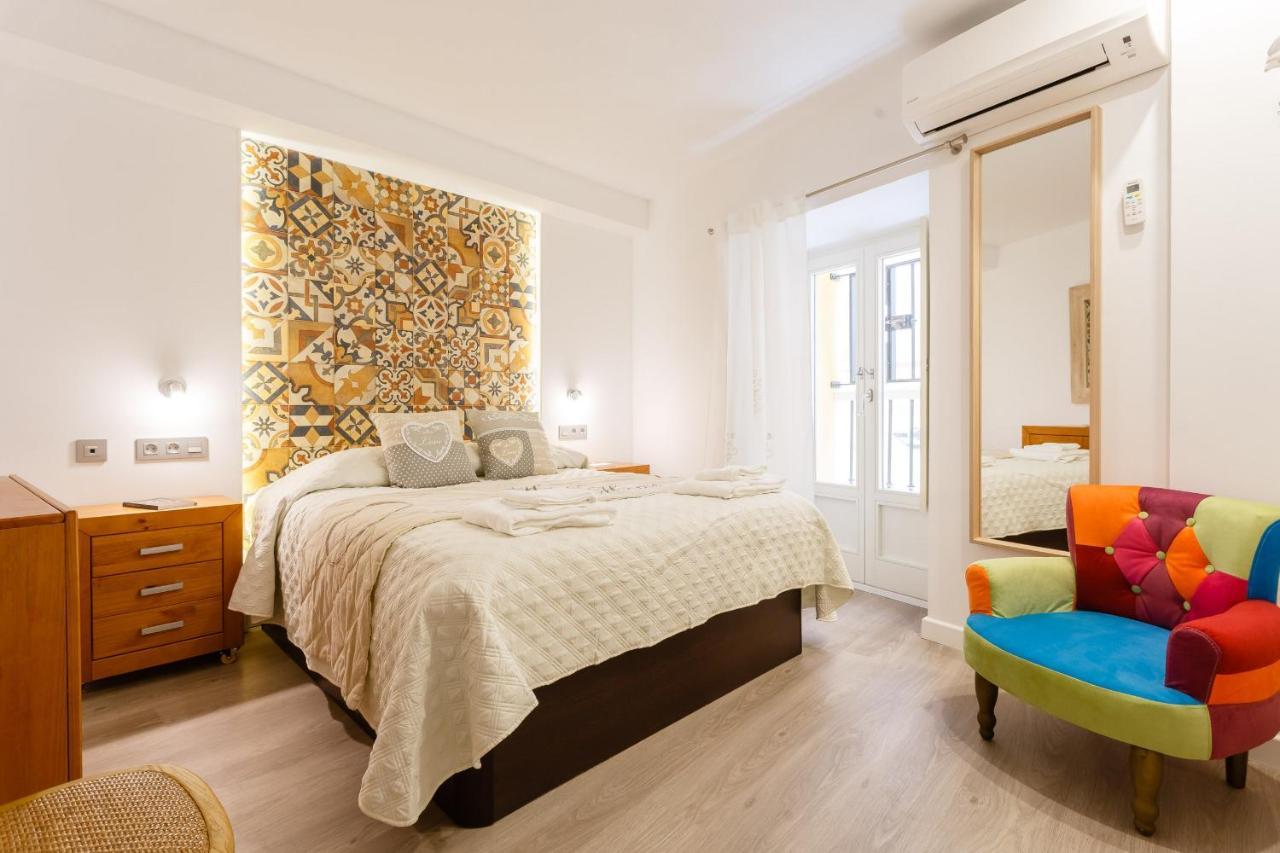 Apartamentos LOTO y LIZ by Cadiz4Rentals Exterior foto